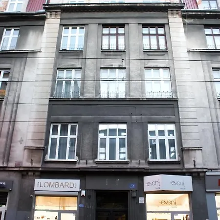 Euro-room Aparthotel