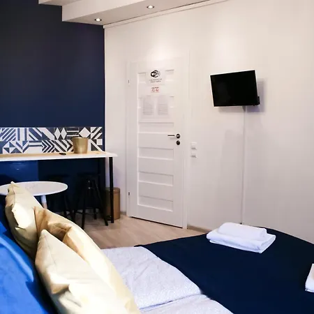 Euro-room شقة فندقية *